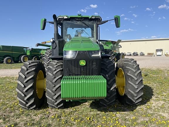 Image of John Deere 8R 340 equipment image 2