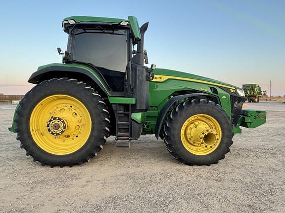 Image of John Deere 8R 340 equipment image 3