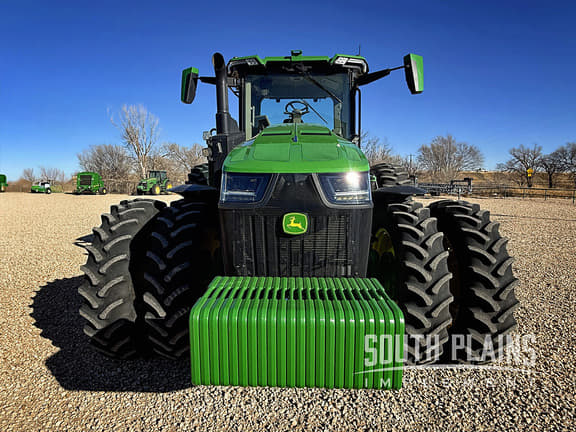 Image of John Deere 8R 340 equipment image 2