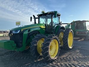 2022 John Deere 8R 340 Image