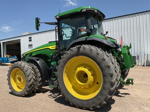 Image of John Deere 8R 340 equipment image 2