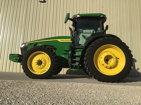 Image of John Deere 8R 340 equipment image 1