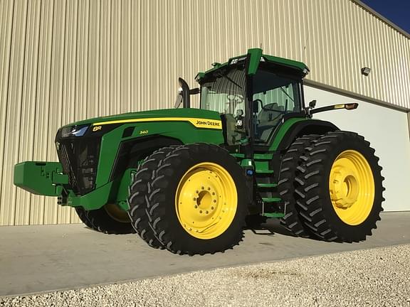 Image of John Deere 8R 340 equipment image 1