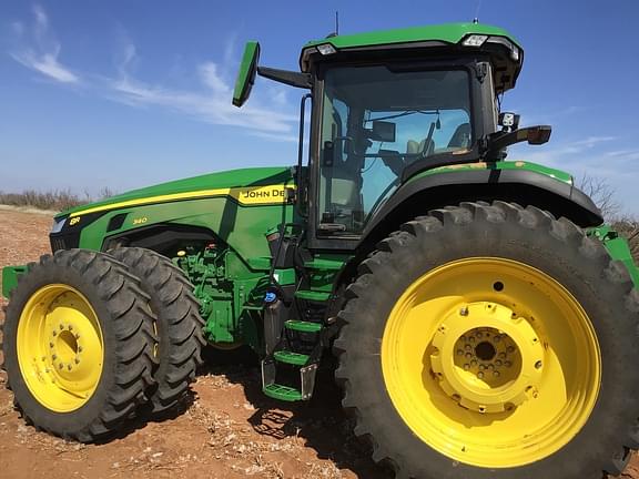 Image of John Deere 8R 340 Primary image