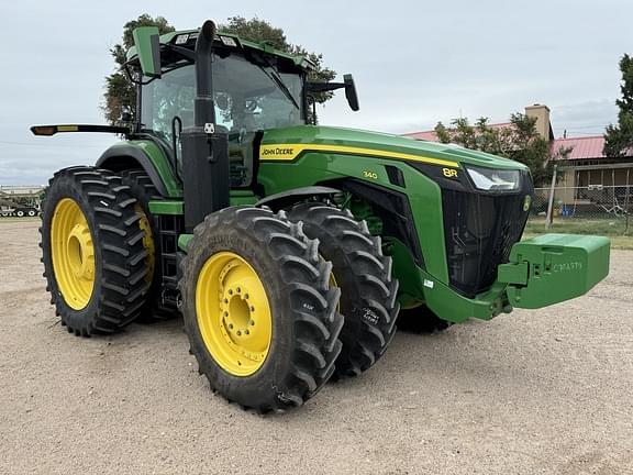 Image of John Deere 8R 340 equipment image 2