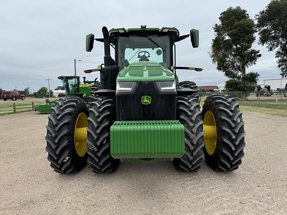 Image of John Deere 8R 340 equipment image 3