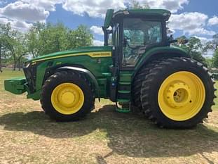 2022 John Deere 8R 340 Equipment Image0