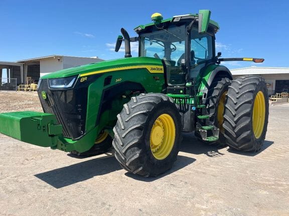 2022 John Deere 8R 340 Equipment Image0