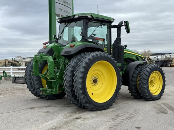 Image of John Deere 8R 340 equipment image 4
