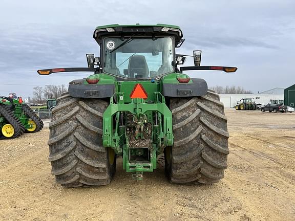 Image of John Deere 8R 340 equipment image 3