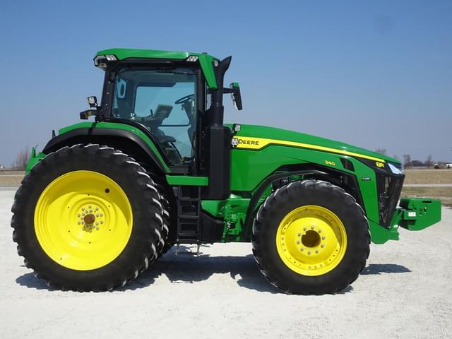 Image of John Deere 8R 340 equipment image 3