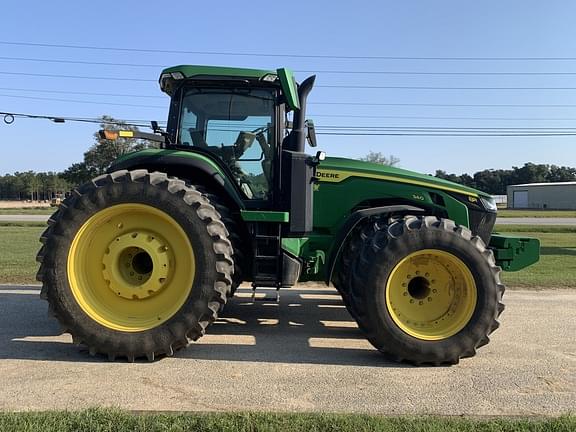 Image of John Deere 8R 340 equipment image 3