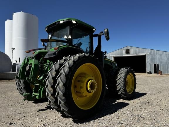 Image of John Deere 8R 340 equipment image 4