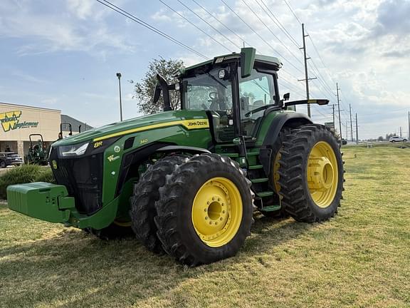 Image of John Deere 8R 340 Primary image