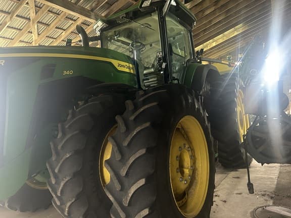 Image of John Deere 8R 340 equipment image 1