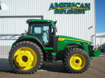 Main image John Deere 8R 340