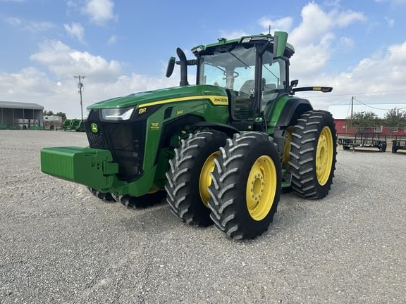 2022 John Deere 8R 340 Equipment Image0