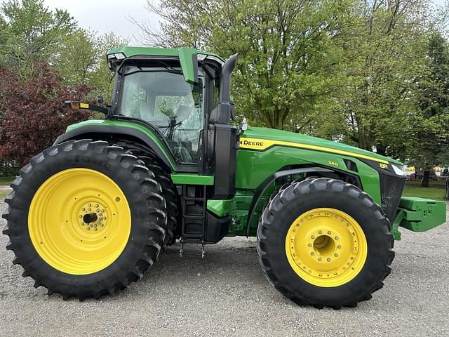 Image of John Deere 8R 340 equipment image 3