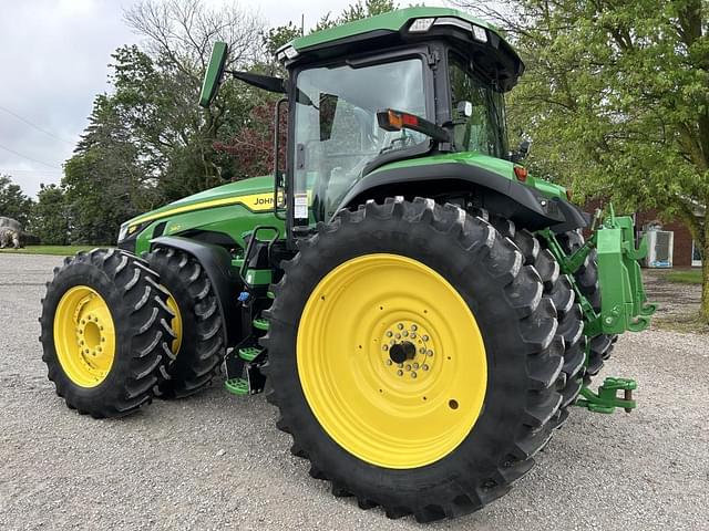 Image of John Deere 8R 340 equipment image 4