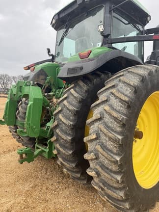 Image of John Deere 8R 340 equipment image 2