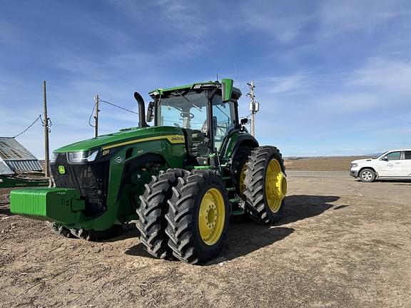 Image of John Deere 8R 340 equipment image 3