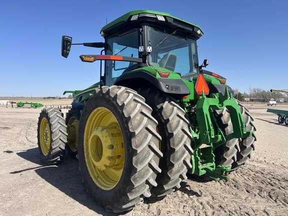 Image of John Deere 8R 340 equipment image 3