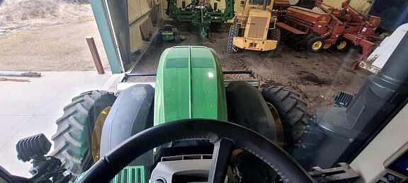 Image of John Deere 8R 340 equipment image 3