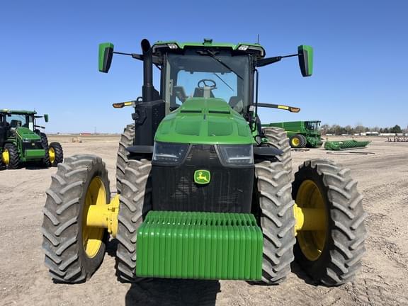 Image of John Deere 8R 340 equipment image 2