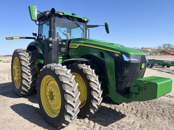 2022 John Deere 8R 340 Equipment Image0