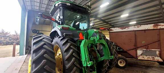 Image of John Deere 8R 340 equipment image 4