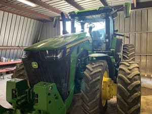 2022 John Deere 8R 340 Image