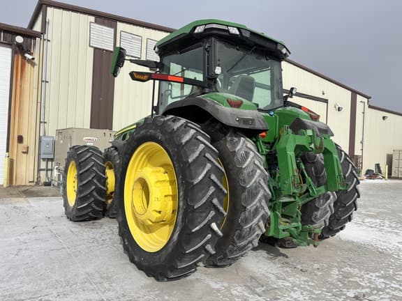 Image of John Deere 8R 340 equipment image 4