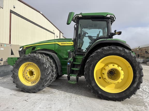 Image of John Deere 8R 340 equipment image 3