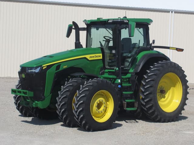 Image of John Deere 8R 340 equipment image 1