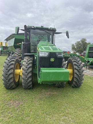 Image of John Deere 8R 340 equipment image 2