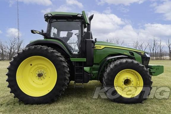 Image of John Deere 8R 340 equipment image 4