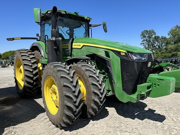 Image of John Deere 8R 340 equipment image 2