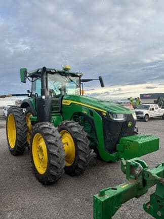 Image of John Deere 8R 340 equipment image 3