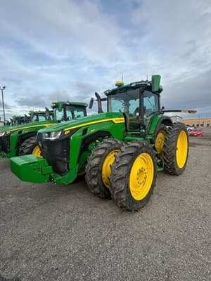2022 John Deere 8R 340 Image