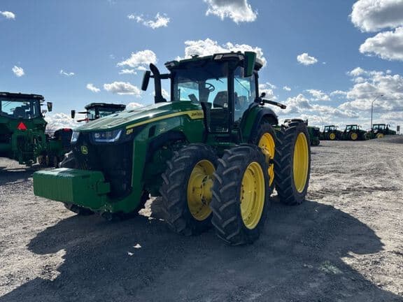 Image of John Deere 8R 340 equipment image 1