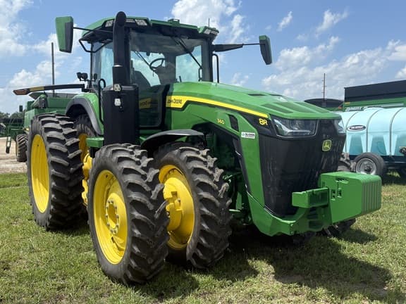 Image of John Deere 8R 340 Primary image