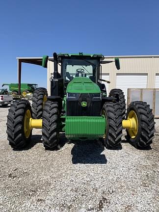 Image of John Deere 8R 340 equipment image 2