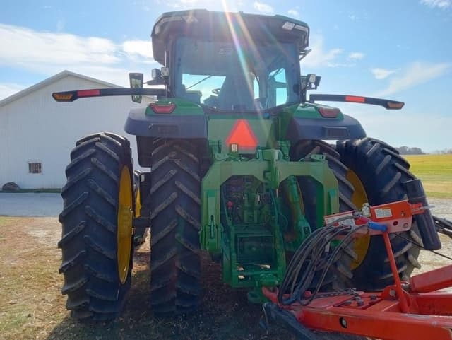 Image of John Deere 8R 340 equipment image 3
