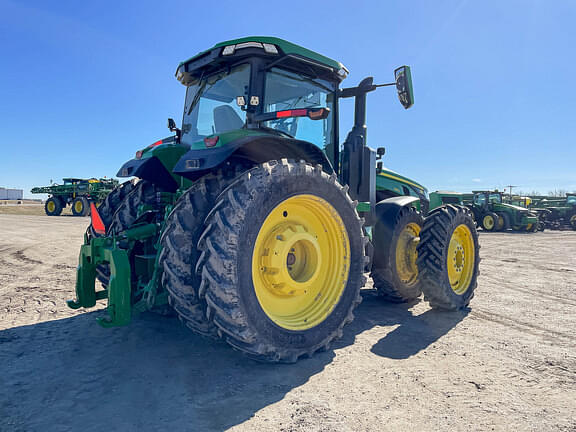 Image of John Deere 8R 340 equipment image 4