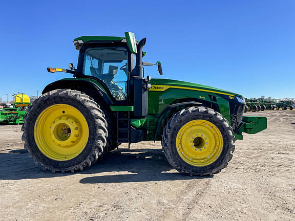 Image of John Deere 8R 340 equipment image 3