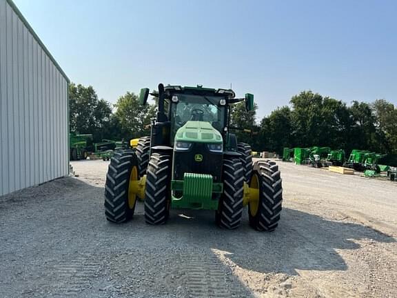 Image of John Deere 8R 340 equipment image 2