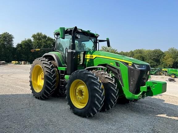 Image of John Deere 8R 340 equipment image 4