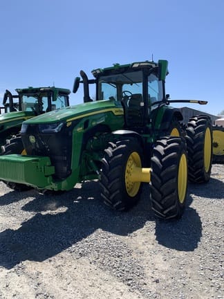2022 John Deere 8R 340 Equipment Image0