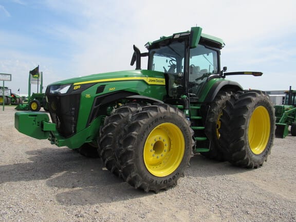 Main image John Deere 8R 340