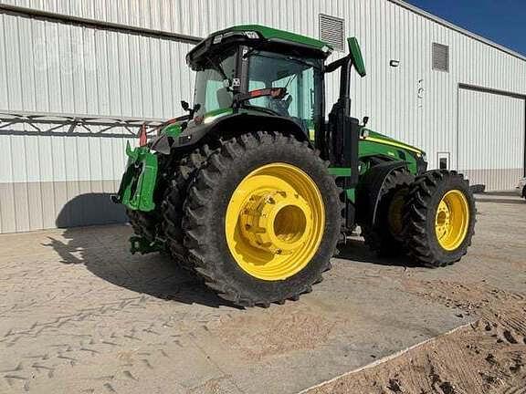 Image of John Deere 8R 340 equipment image 2